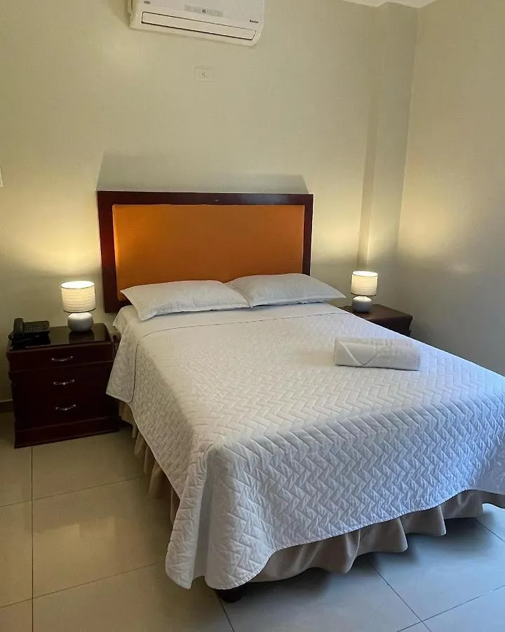 San Francisco Apart Hotel Γκουαγιακίλ