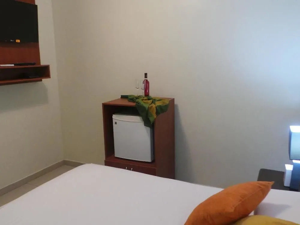 San Francisco Apart Hotel Γκουαγιακίλ