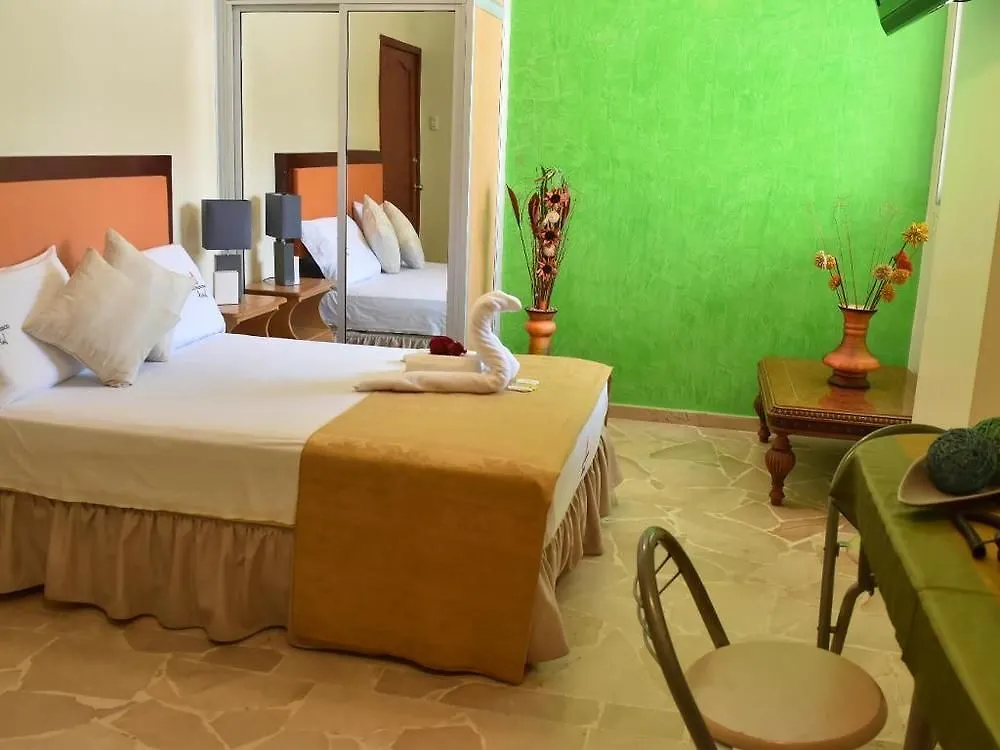 San Francisco Apart Hotel Guayaquil 3*,  Ecuador